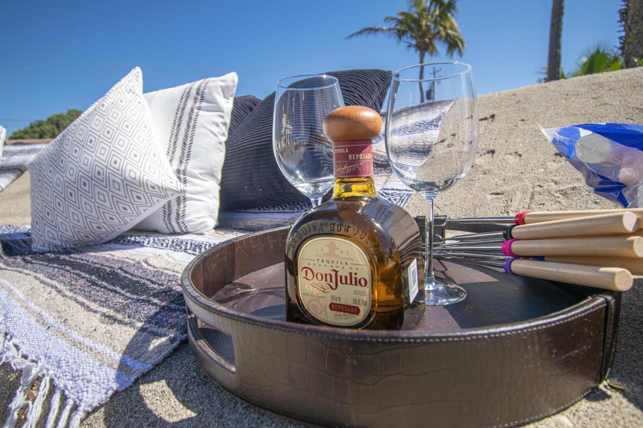 Beachfront Delfin Estate With Pool Sleeps 43 Mazatlán Exterior foto